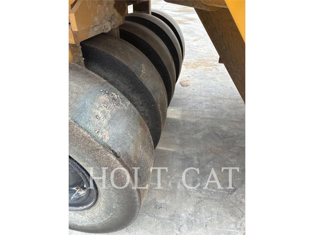 CAT CW16 Rouleaux monocylindre