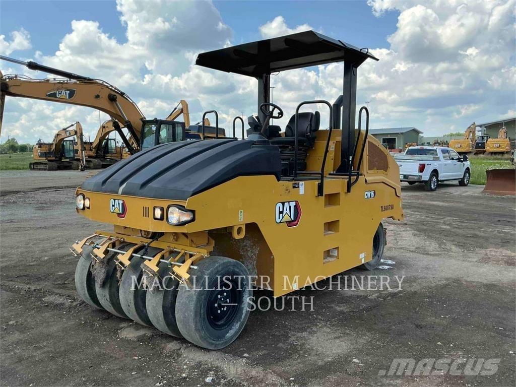 CAT CW16 Rouleaux à pneumatiques