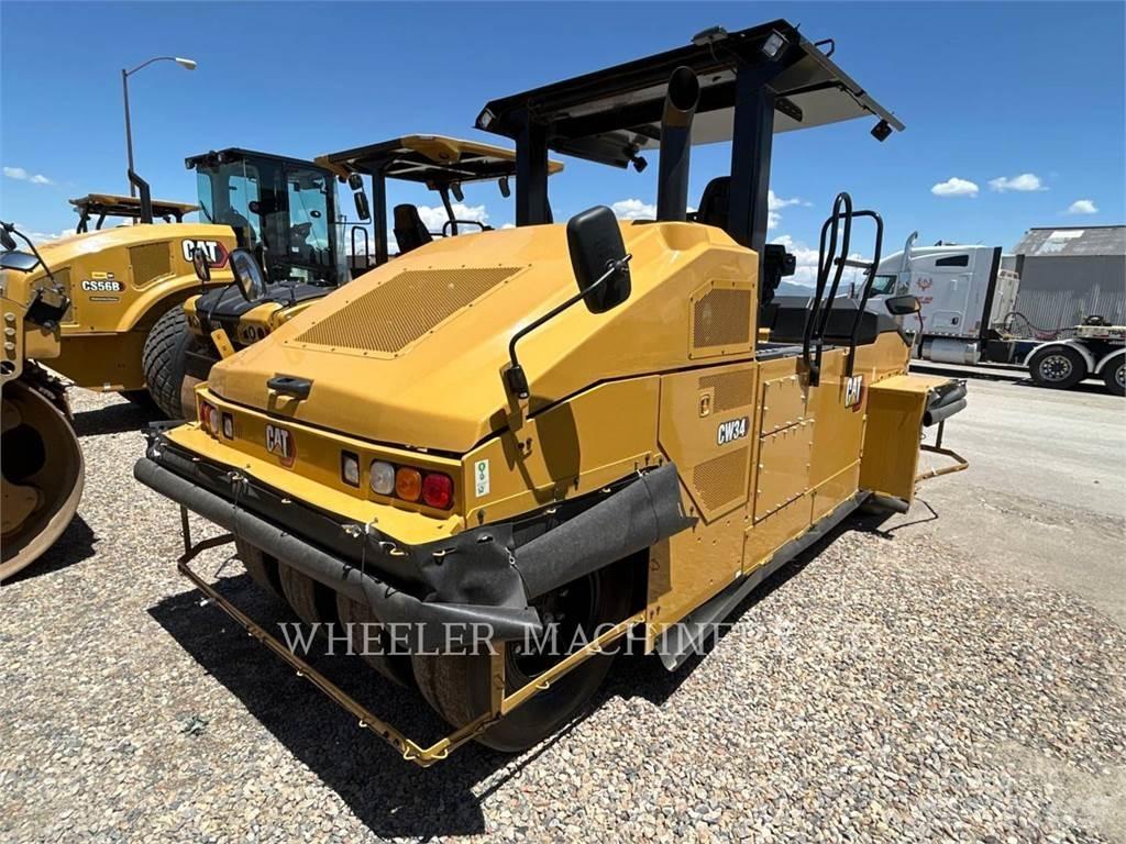 CAT CW34 Rouleaux à pneumatiques
