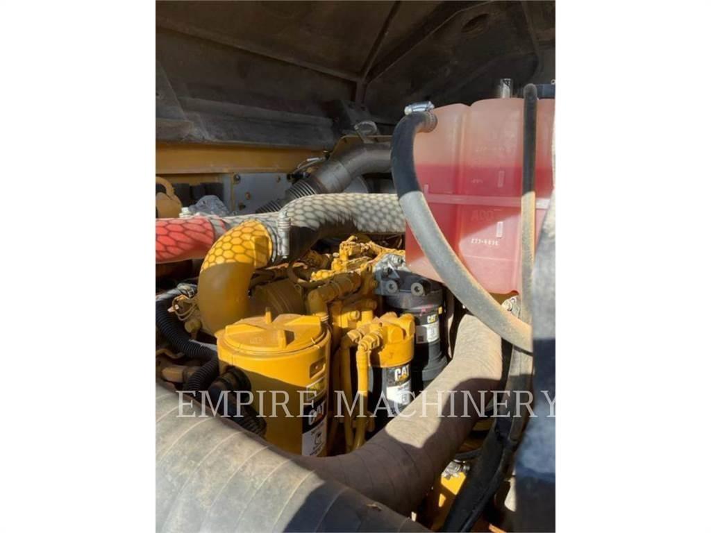 CAT CW34 Rouleaux à pneumatiques