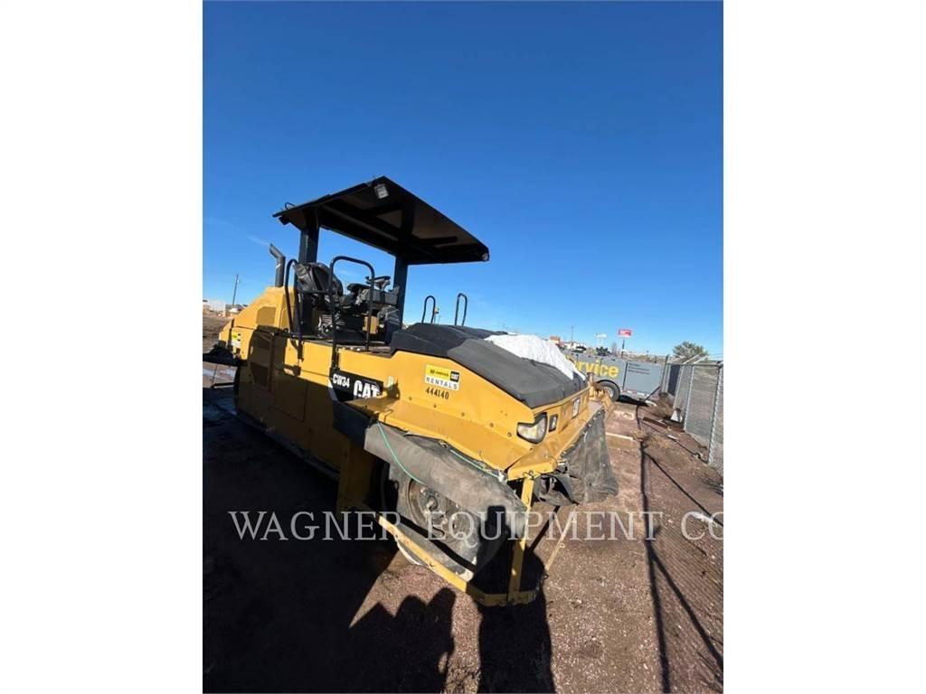 CAT CW34 Compacteur de sol