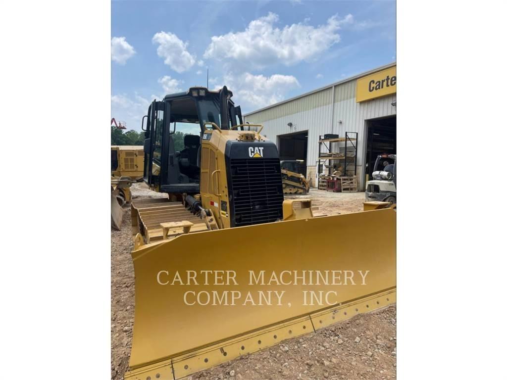 CAT D 5 K 2 Bouteurs sur chenilles