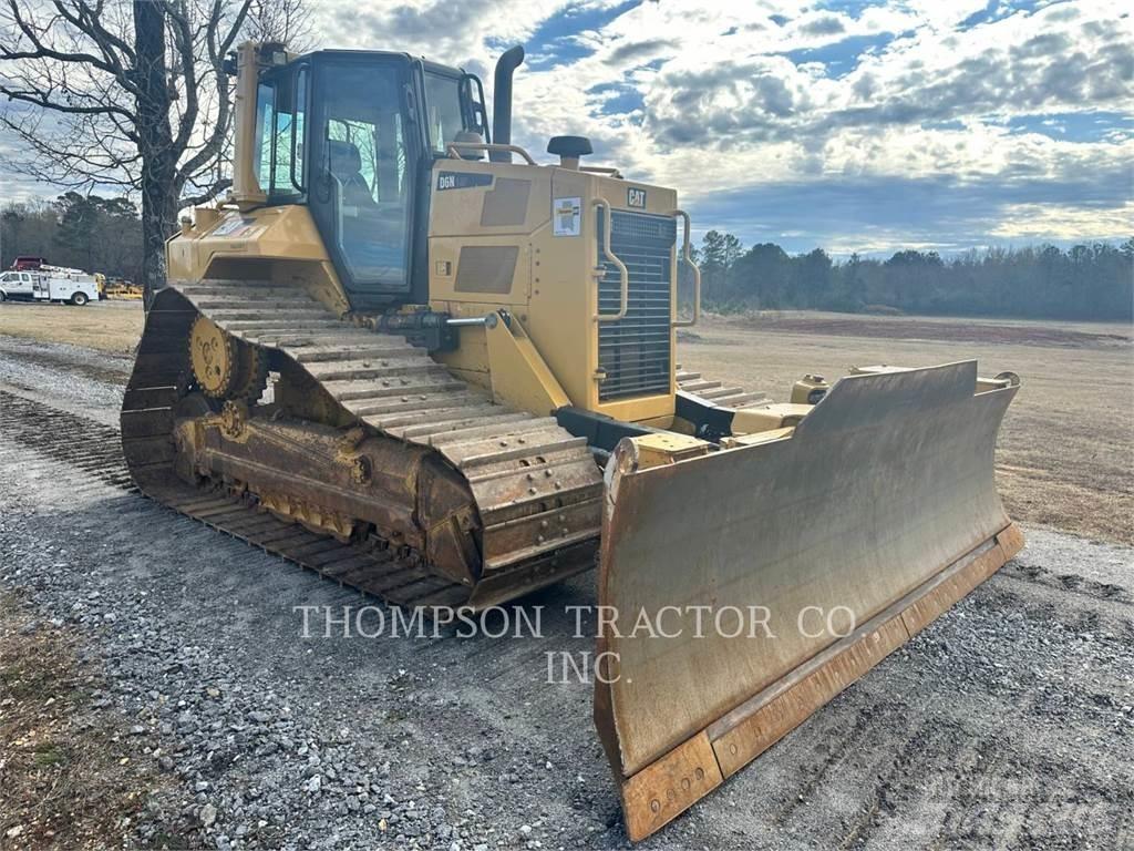 CAT D 6 N LGP Bouteurs sur chenilles