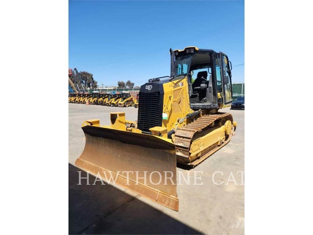 CAT D1 Bouteurs sur chenilles