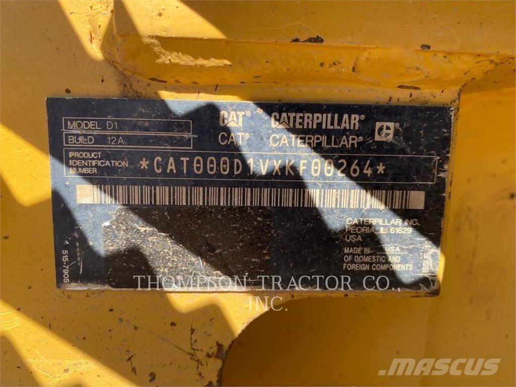CAT D1 Bouteurs sur chenilles