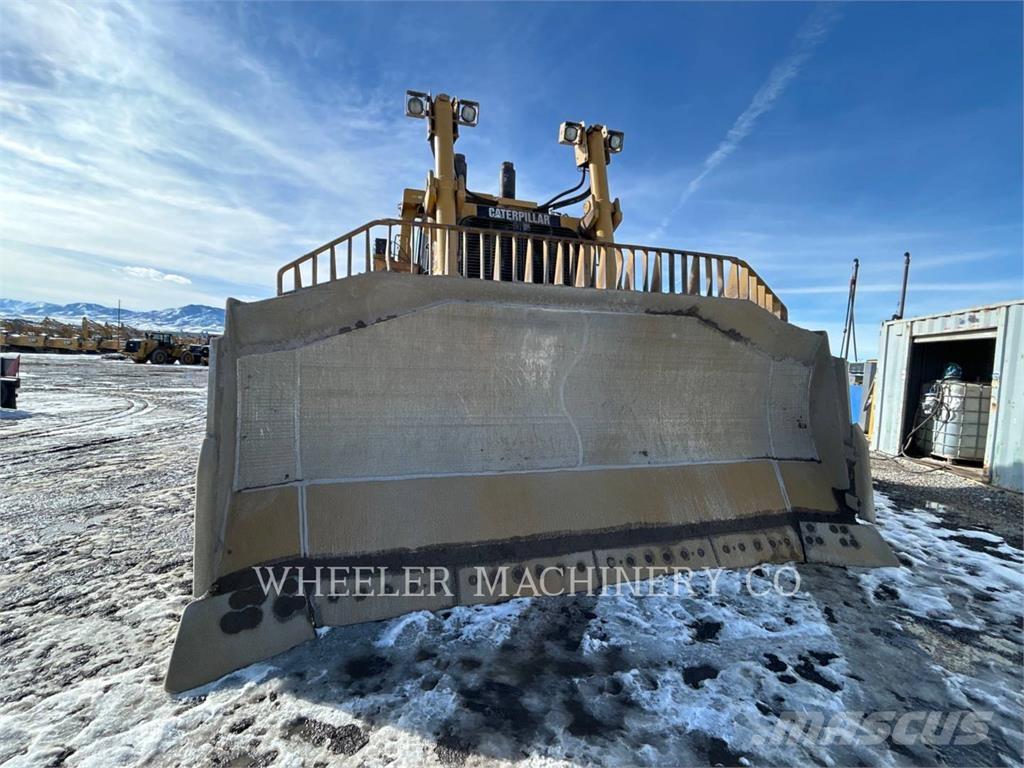 CAT D10T Bouteurs sur chenilles