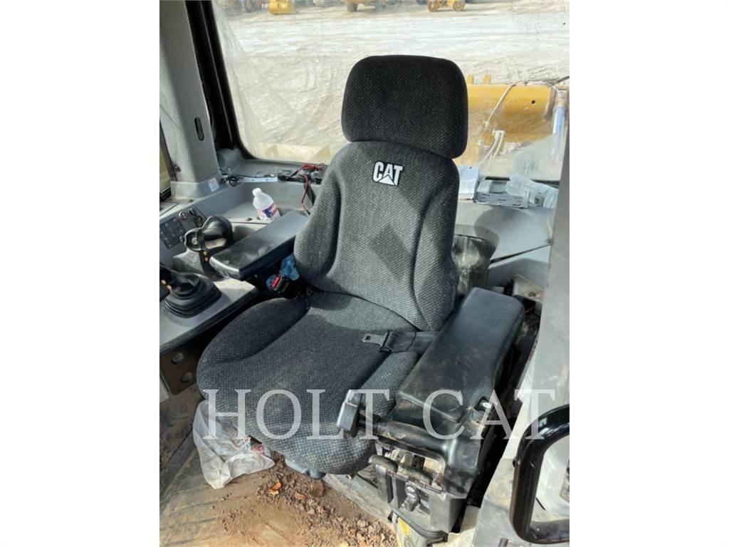 CAT D10T Bouteurs sur chenilles