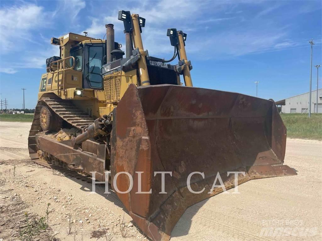CAT D10T Bouteurs sur chenilles