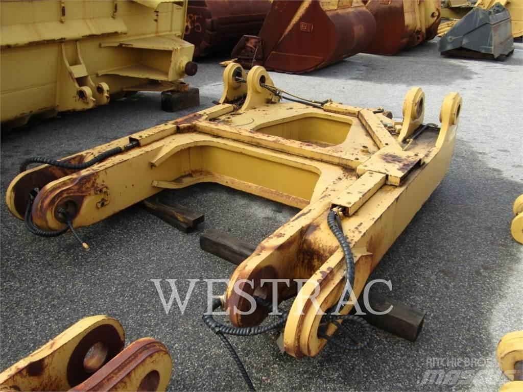 CAT D10T Scarificateur