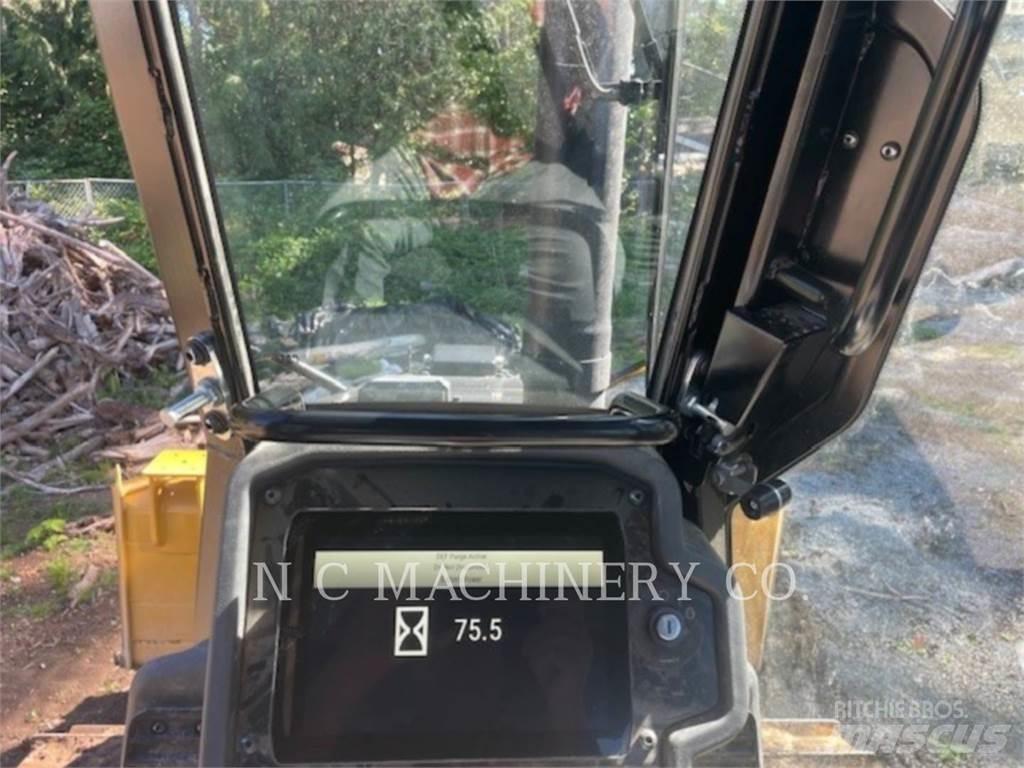 CAT D3 CB Bouteurs sur chenilles