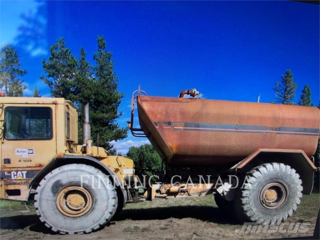 CAT D30D Scraper