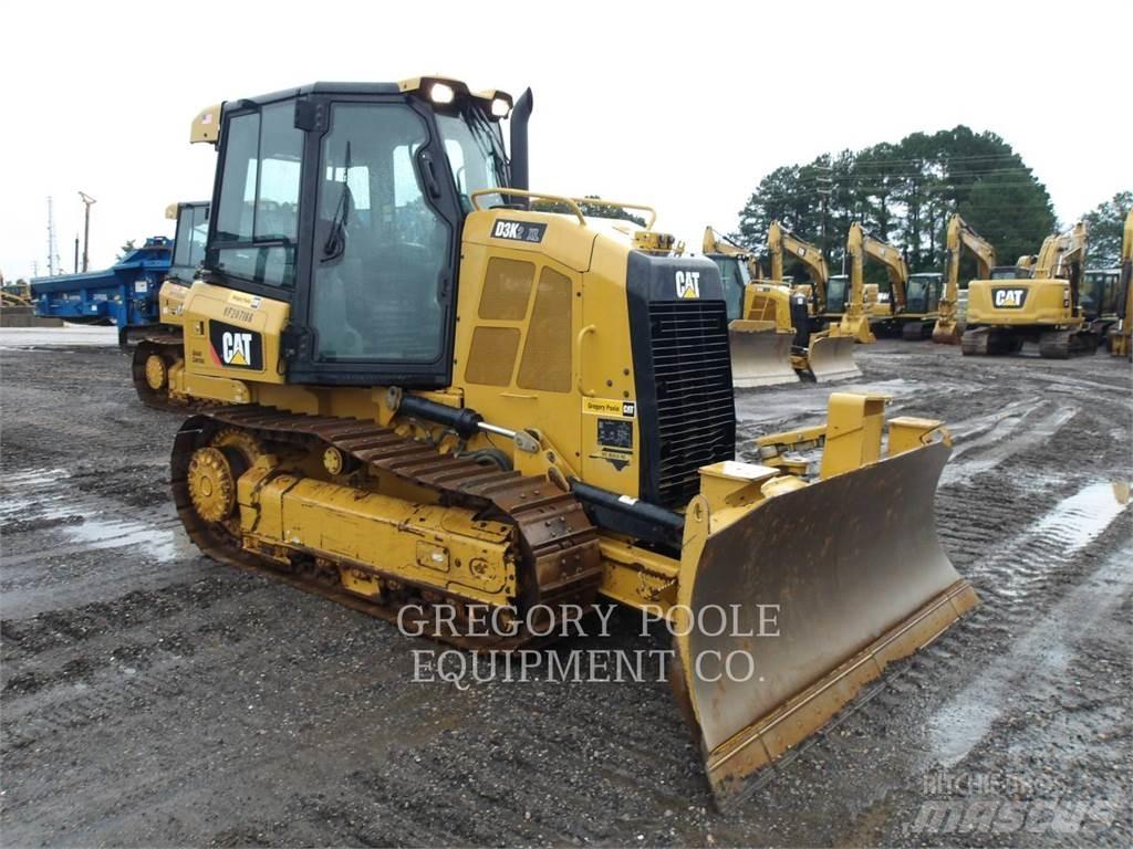 CAT D3K2XL Bouteurs sur chenilles