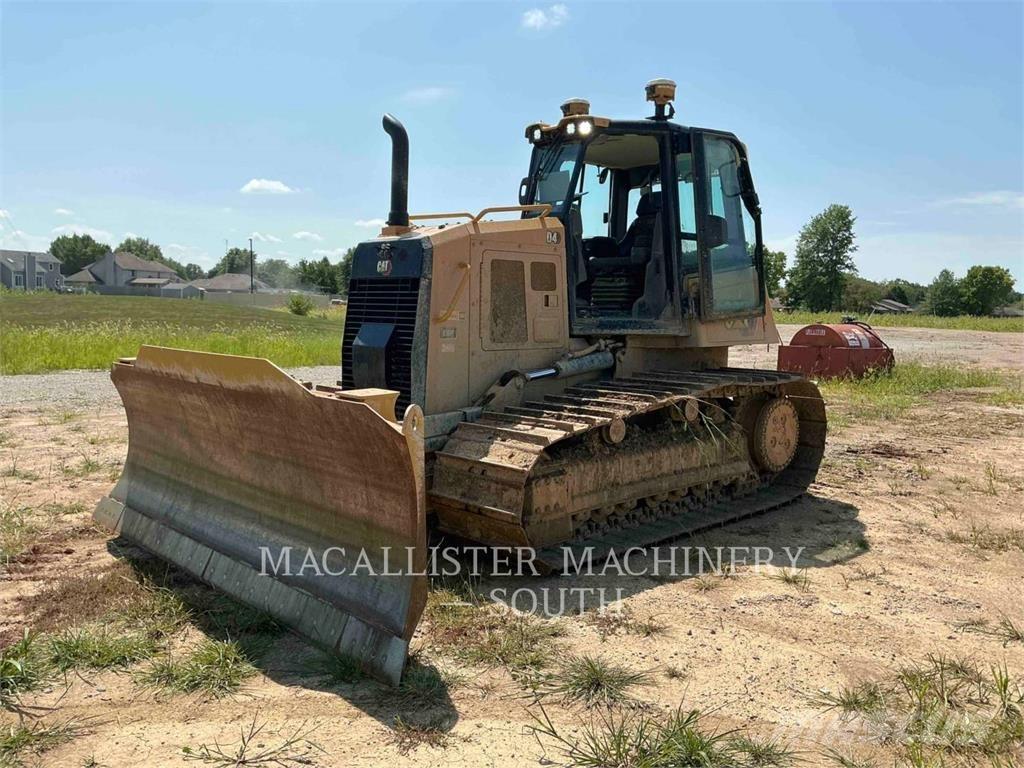CAT D4 Bouteurs sur chenilles