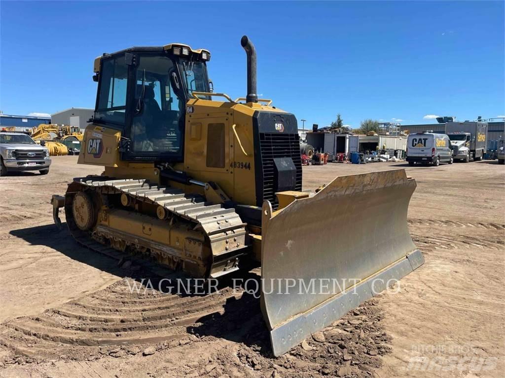 CAT D4 Bouteurs sur chenilles