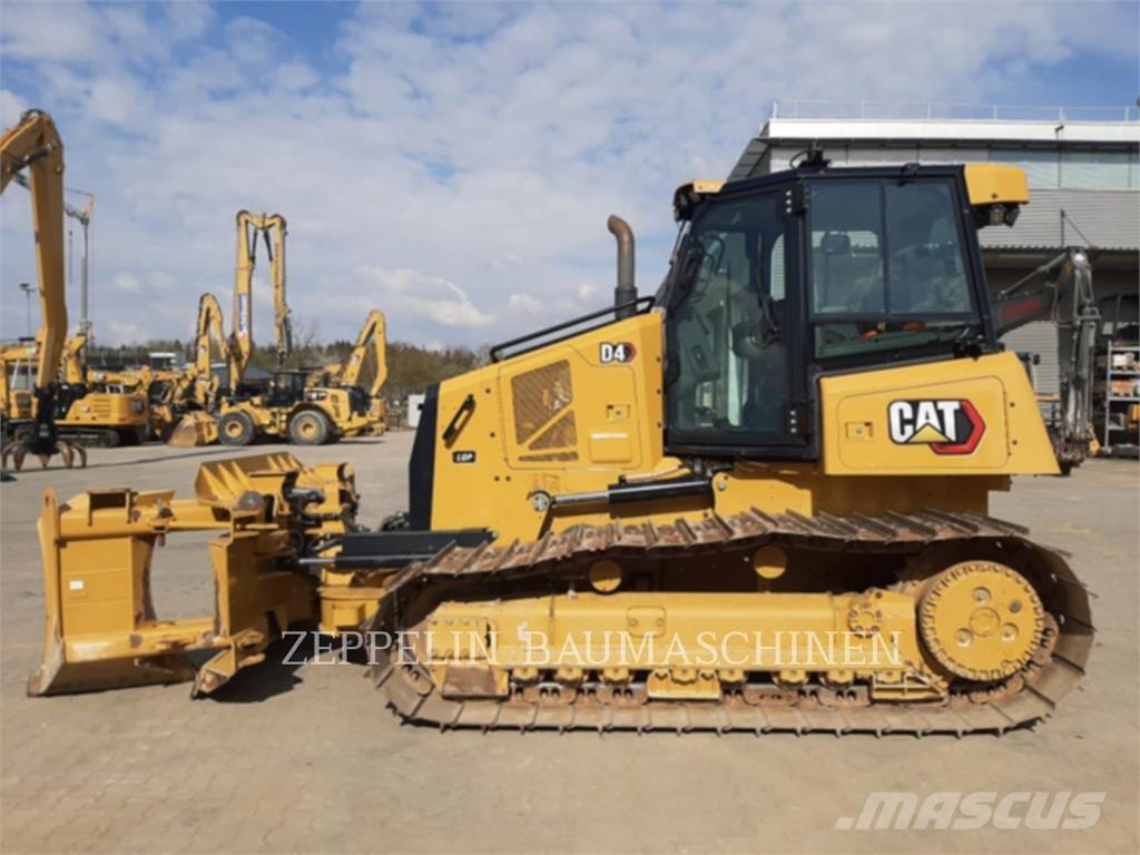 CAT D4-16A Bouteurs sur chenilles