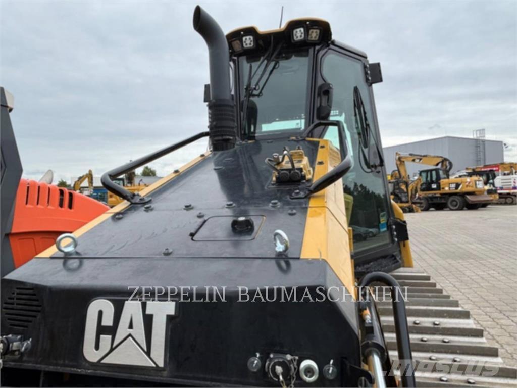 CAT D4-16A Bouteurs sur chenilles