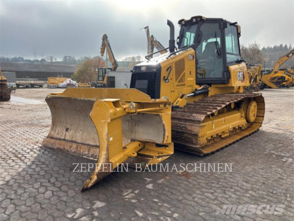 CAT D4-16A Bouteurs sur chenilles