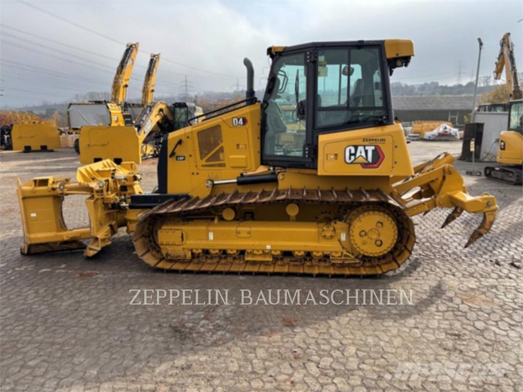 CAT D4-16A Bouteurs sur chenilles