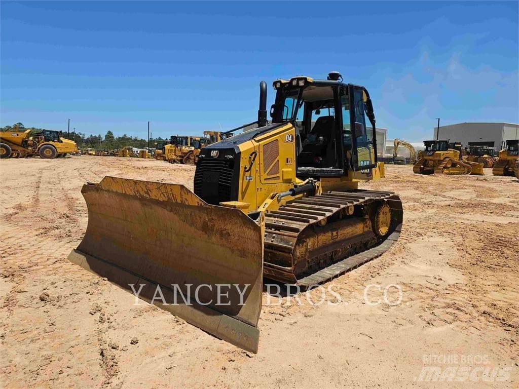 CAT D4 LGP Bouteurs sur chenilles
