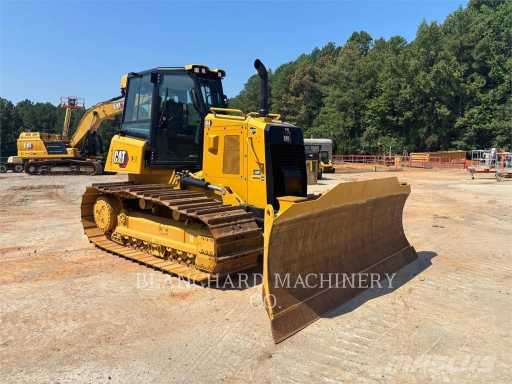 CAT D4 LGP Bouteurs sur chenilles