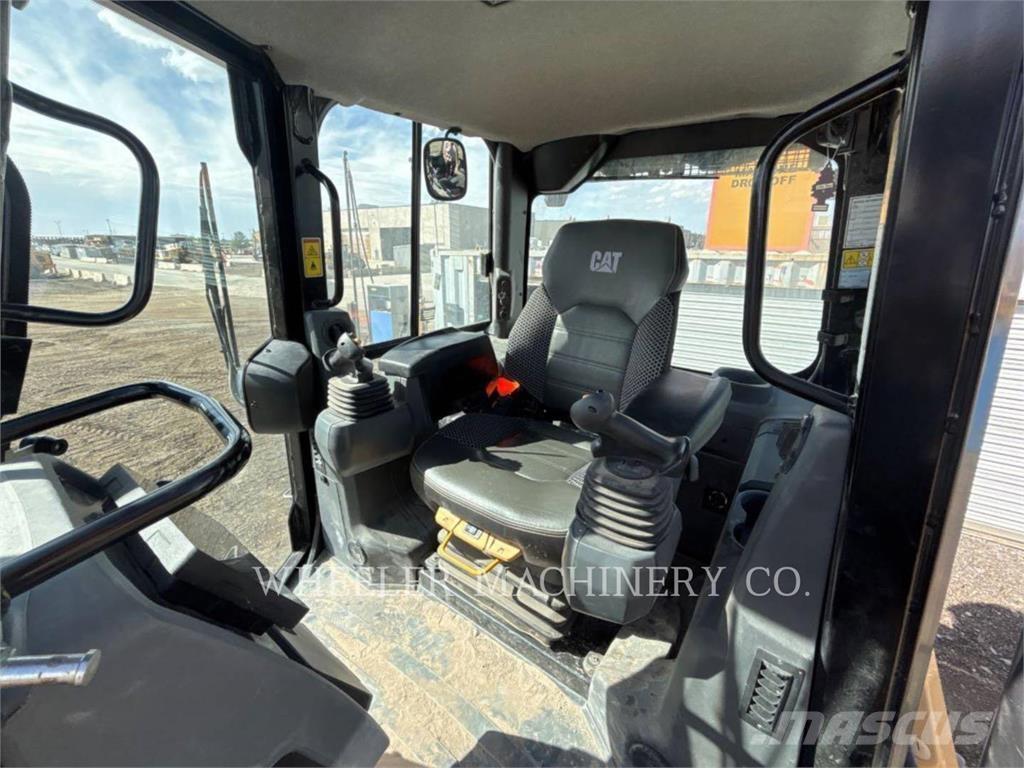 CAT D4 XL Bouteurs sur chenilles