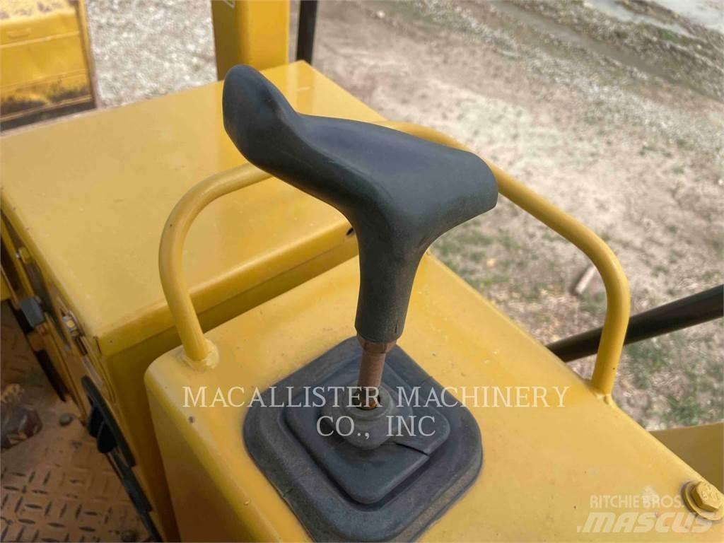 CAT D4C Bouteurs sur chenilles