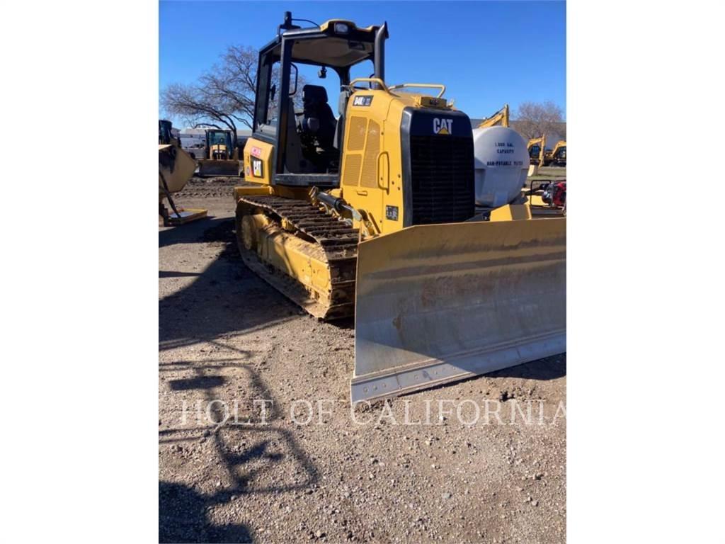 CAT D4K2 Bouteurs sur chenilles