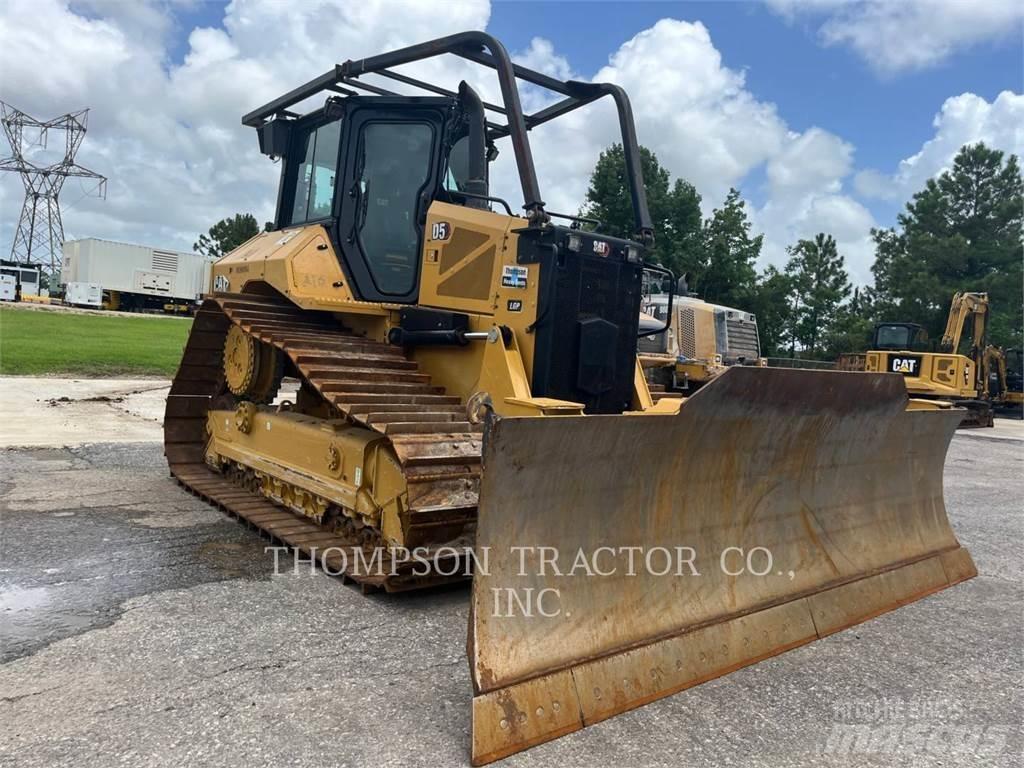 CAT D5 Bouteurs sur chenilles