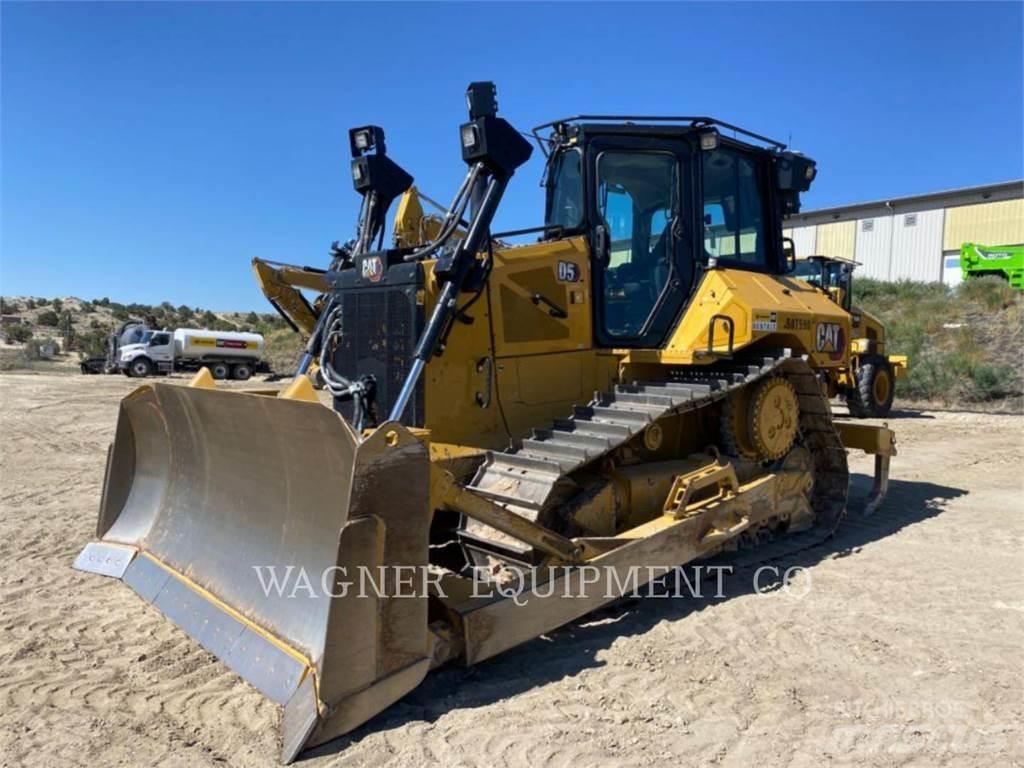 CAT D5 Bouteurs sur chenilles