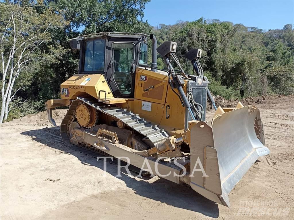 CAT D5 Bouteurs sur chenilles