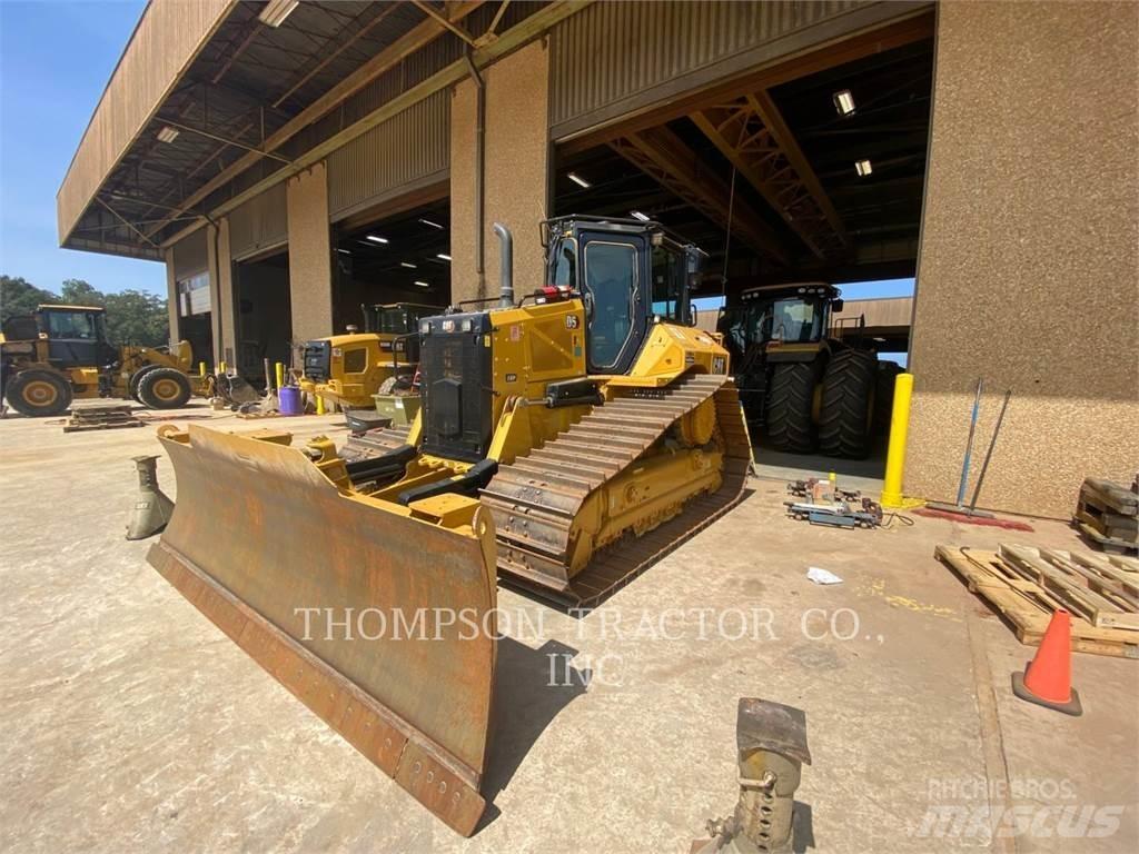CAT D5 Bouteurs sur chenilles