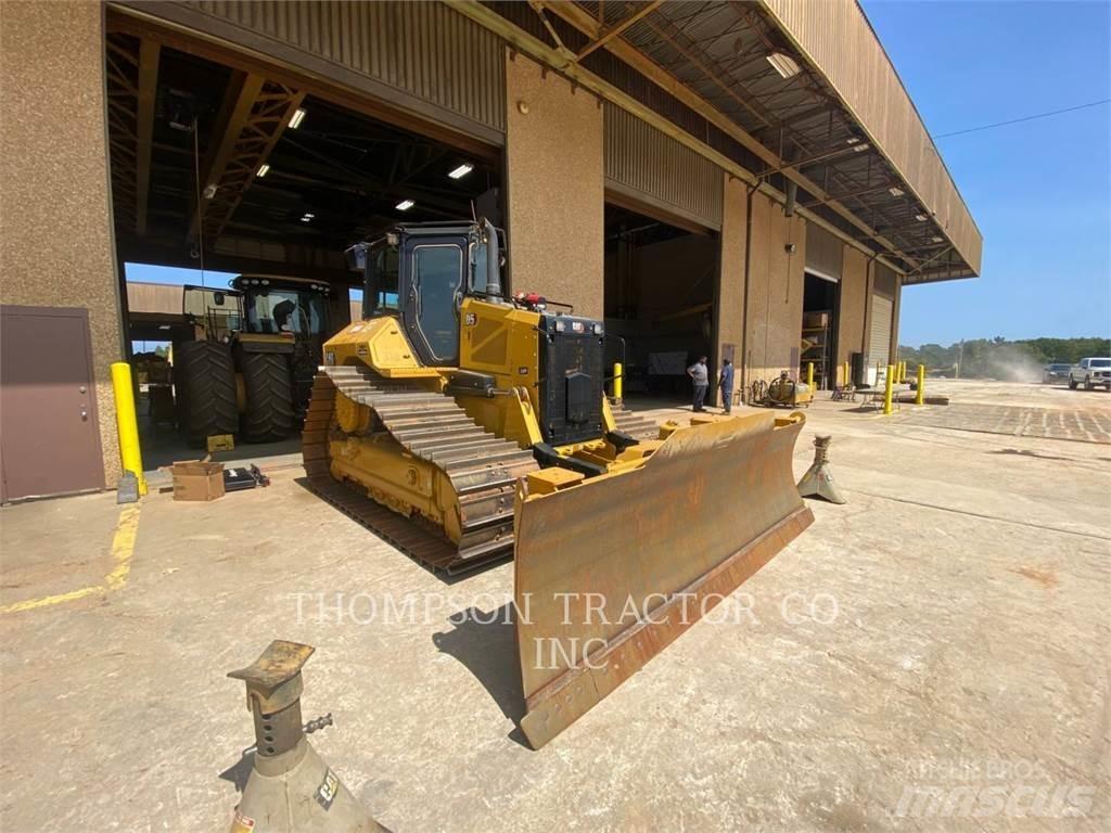 CAT D5 Bouteurs sur chenilles