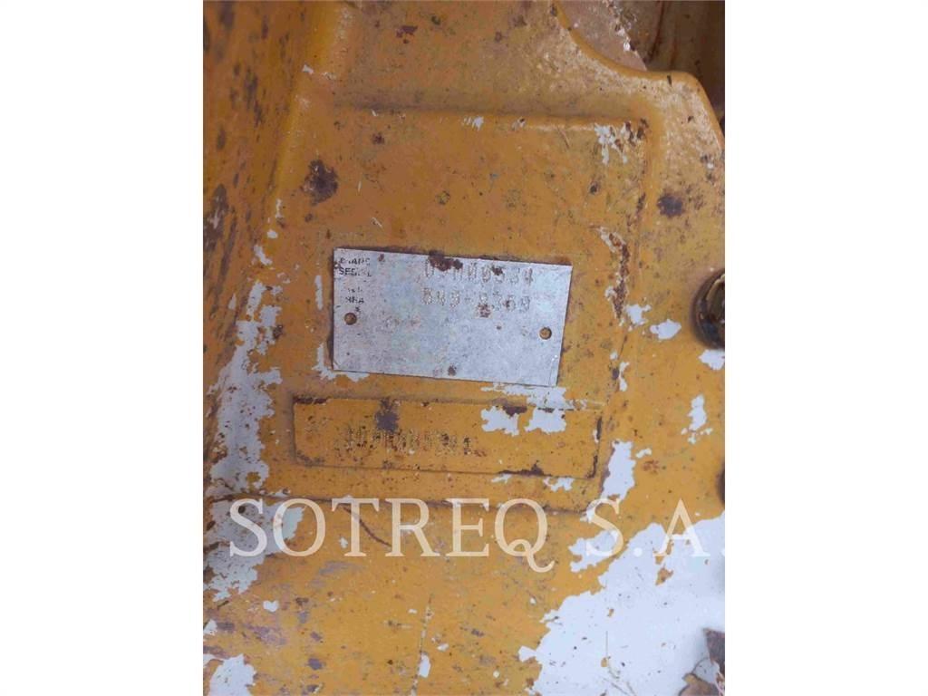 CAT D5 Bouteurs sur chenilles