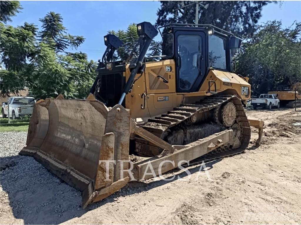 CAT D5 Bouteurs sur chenilles