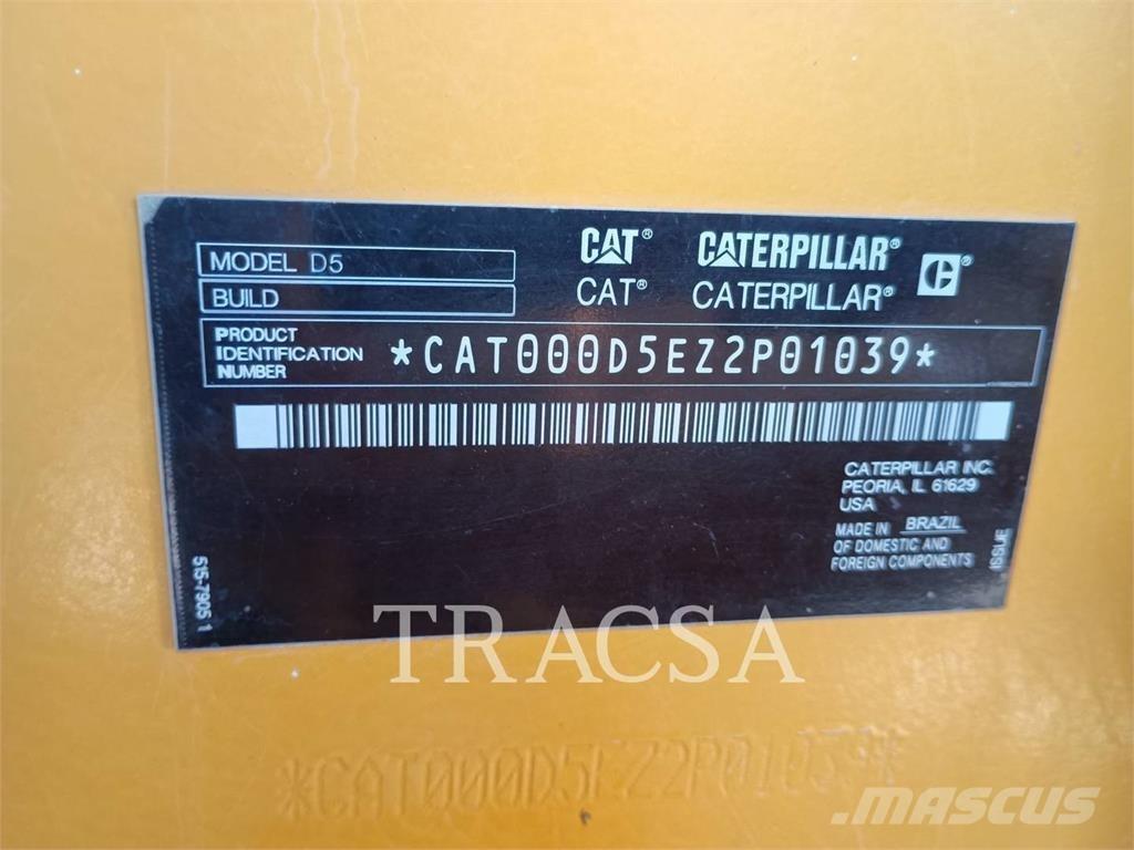 CAT D5 Bouteurs sur chenilles