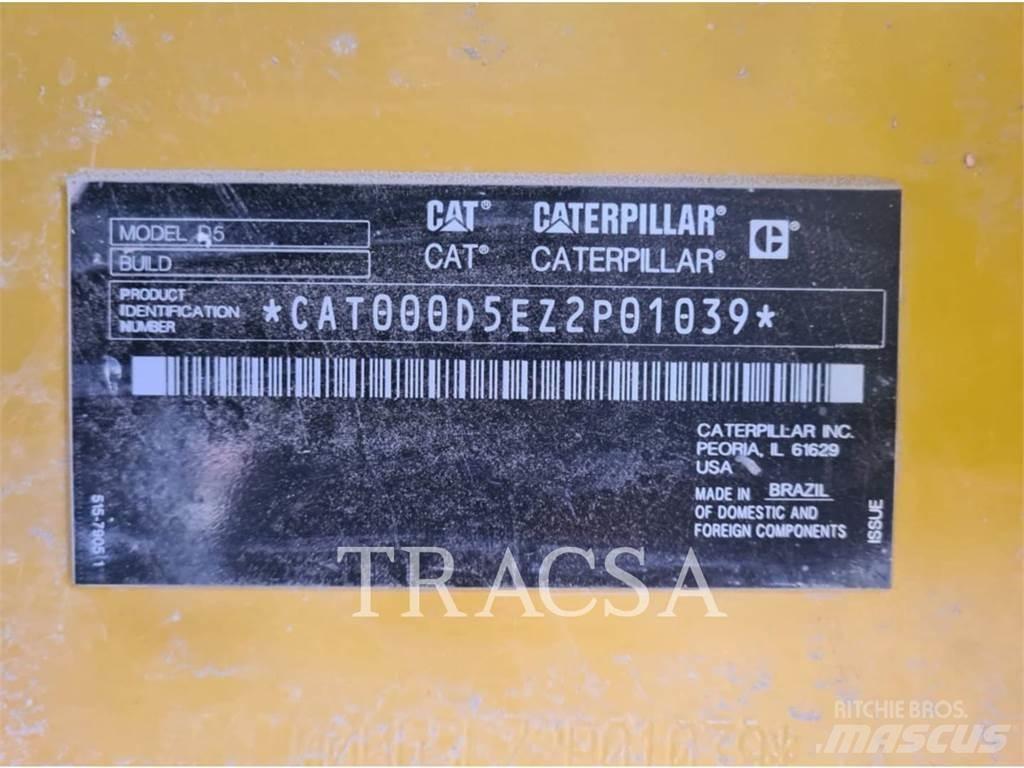 CAT D5 Bouteurs sur chenilles