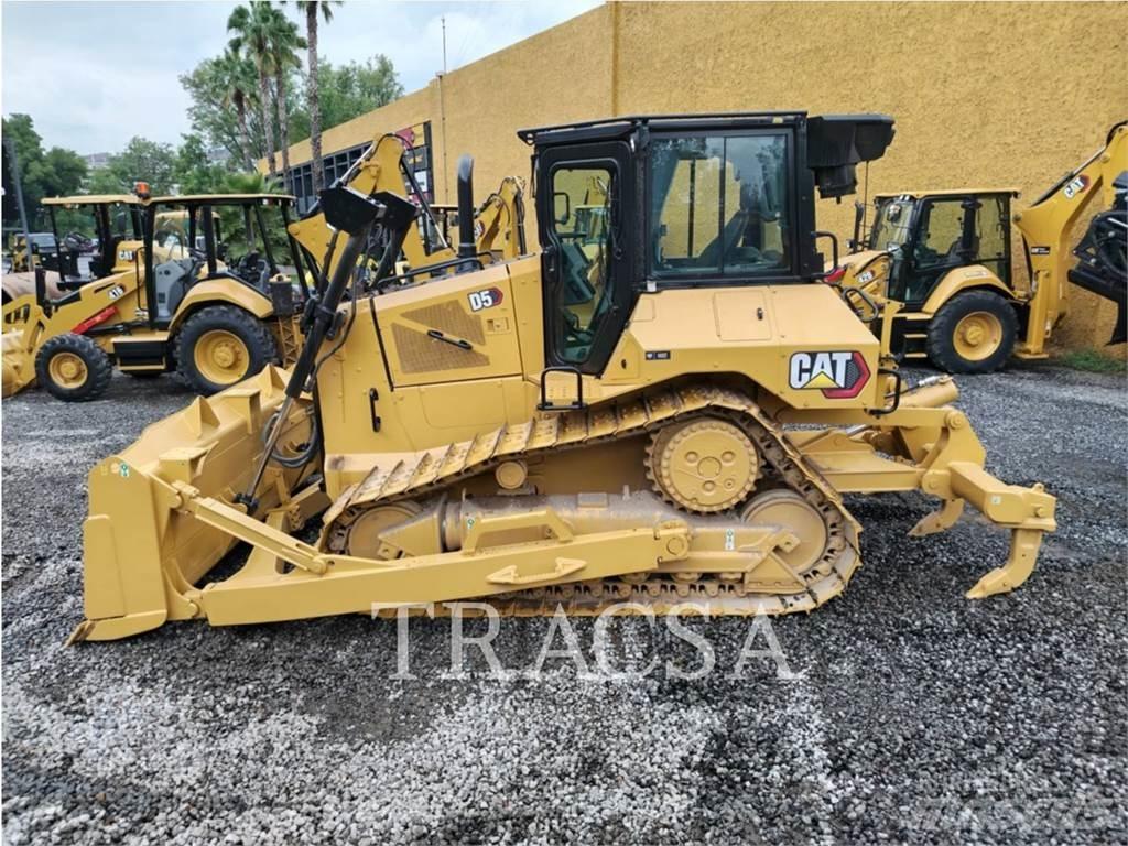 CAT D5 Bouteurs sur chenilles