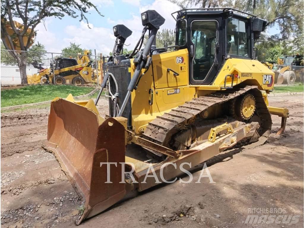 CAT D5 Bouteurs sur chenilles