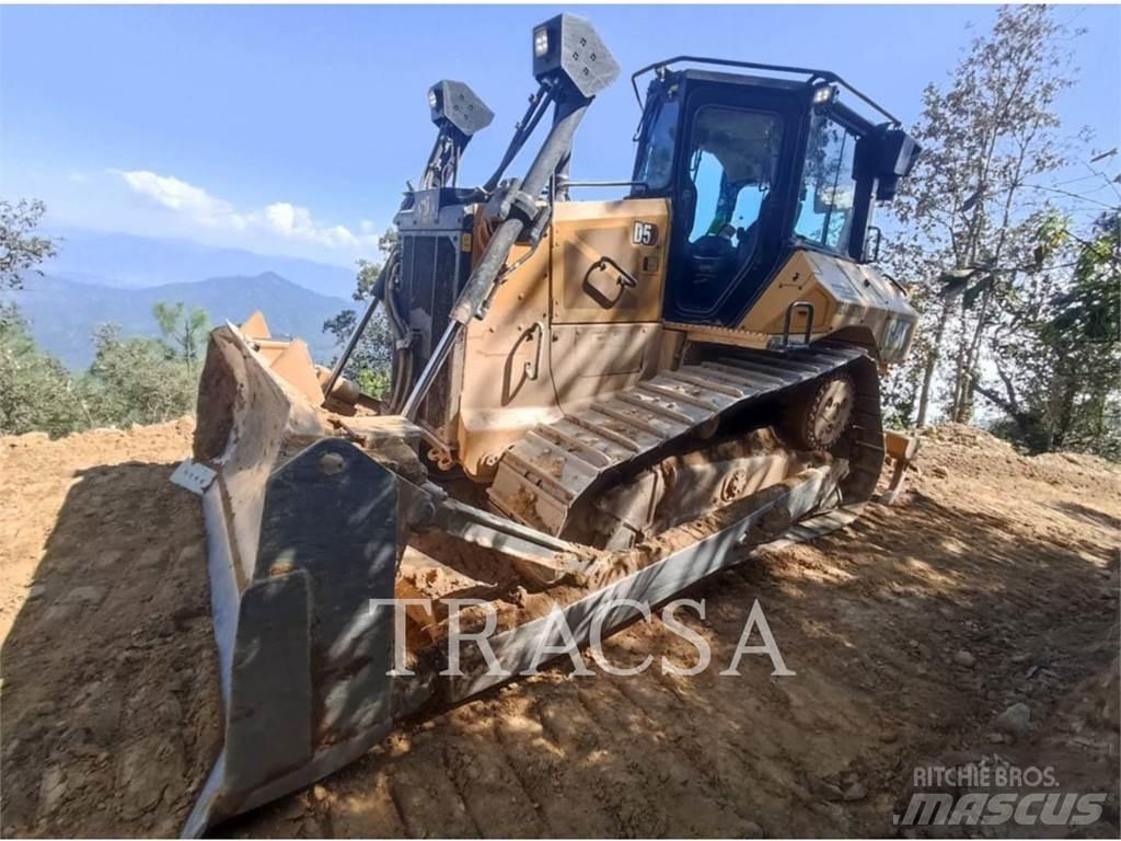 CAT D5 Bouteurs sur chenilles