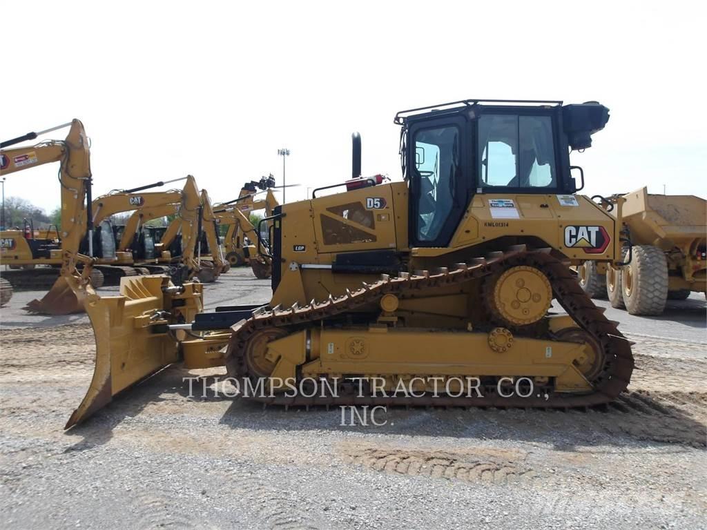 CAT D5 Bouteurs sur chenilles