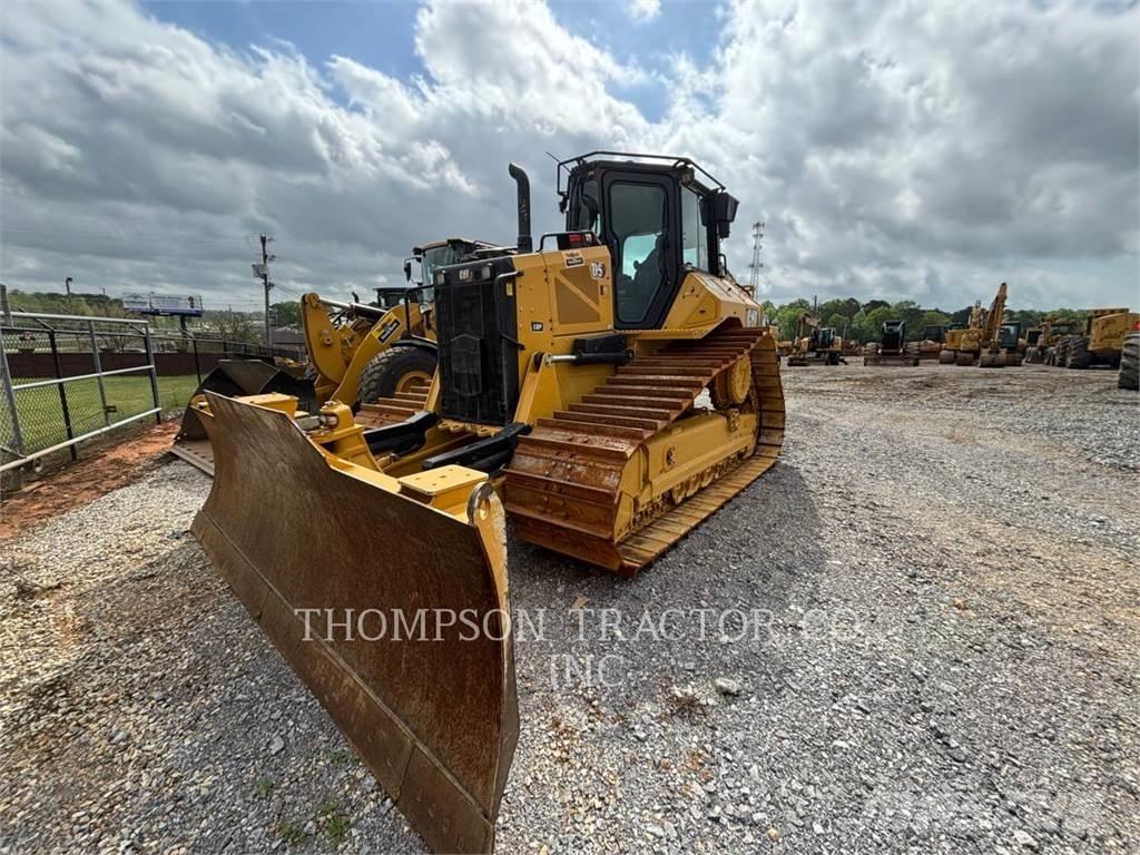 CAT D5 Bouteurs sur chenilles