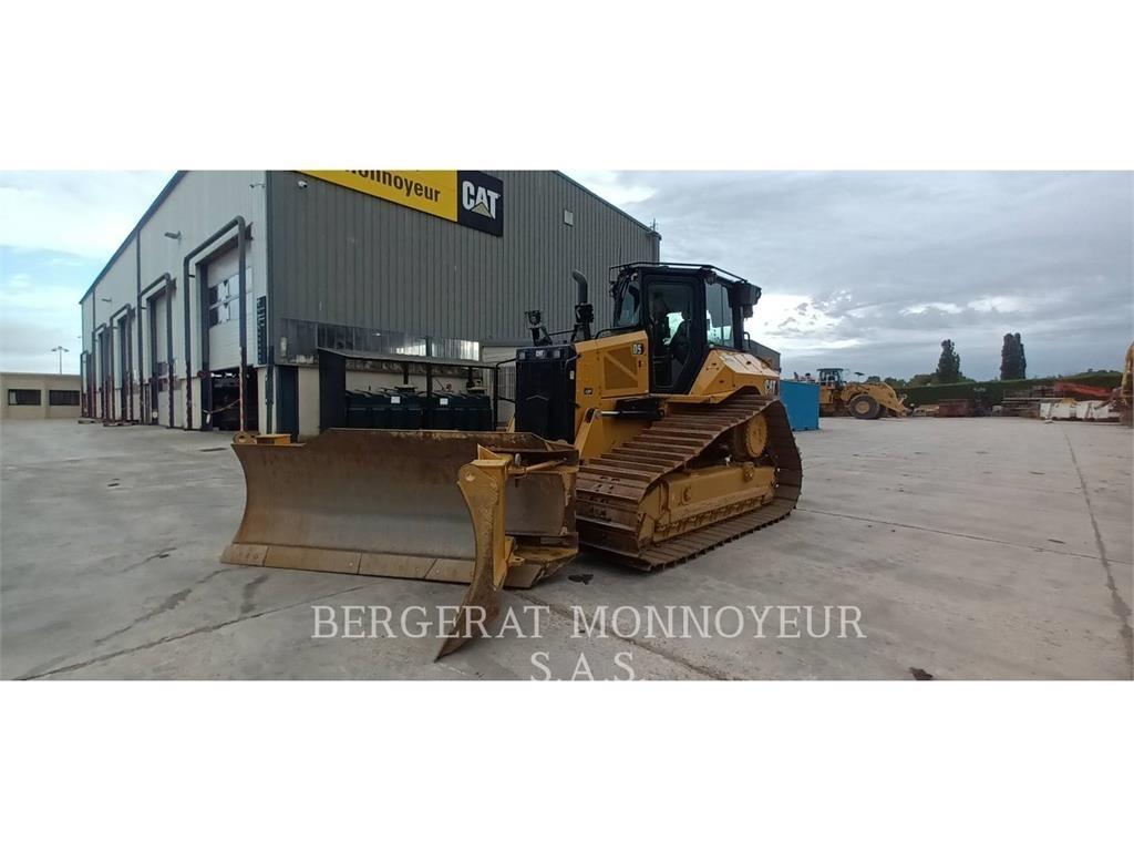 CAT D5 Bouteurs sur chenilles