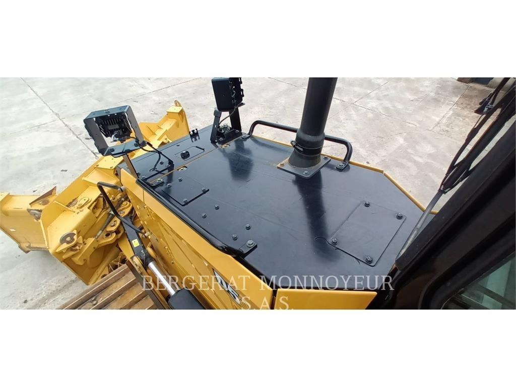 CAT D5 Bouteurs sur chenilles