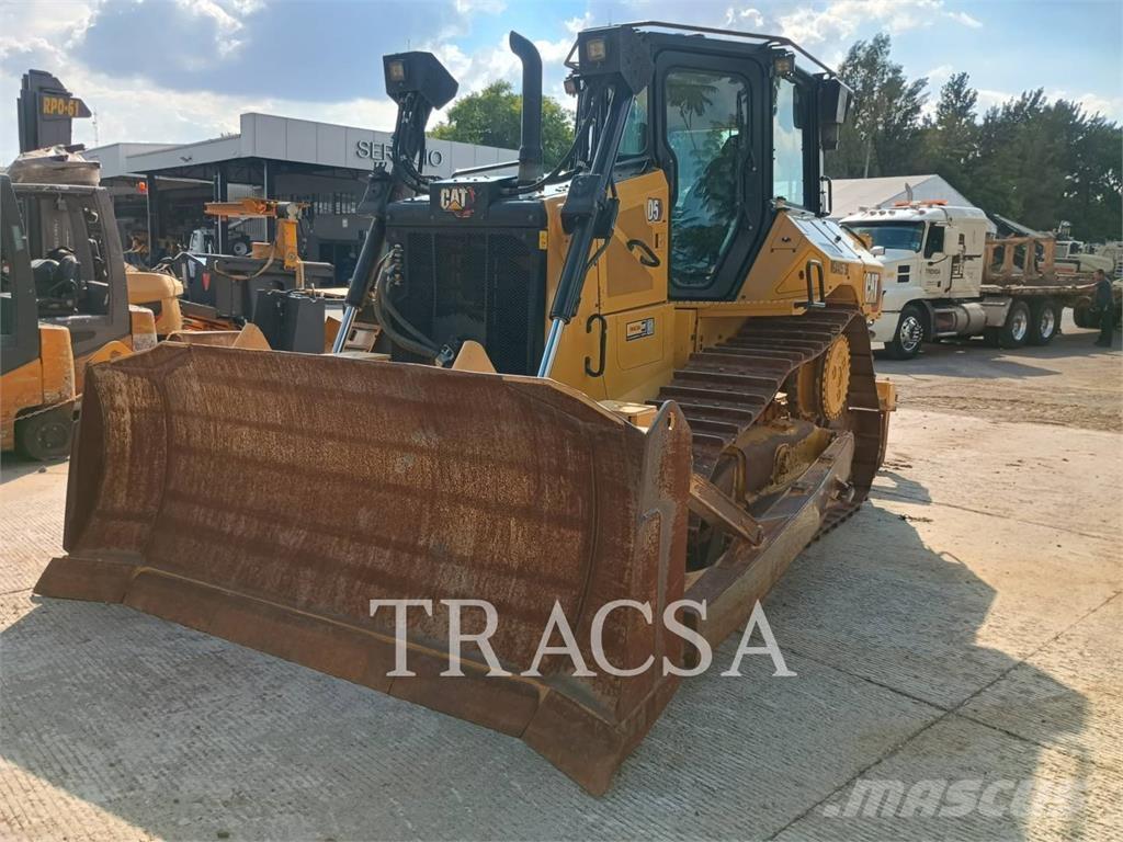 CAT D5 Autocar