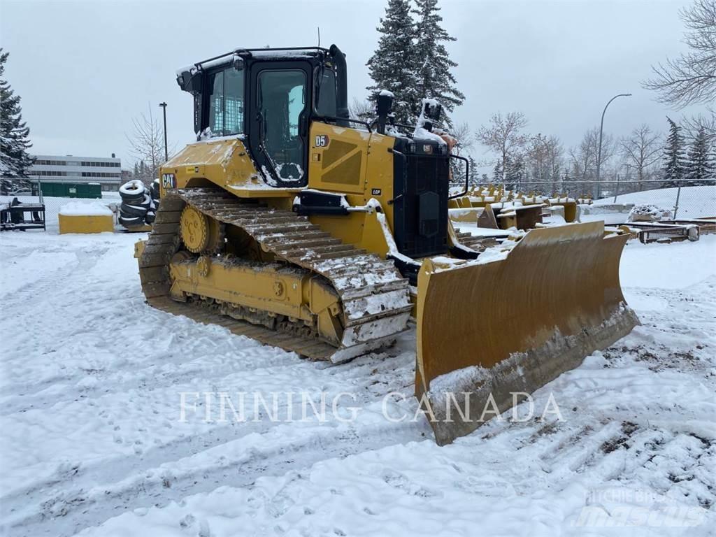 CAT D5-17 Bouteurs sur chenilles