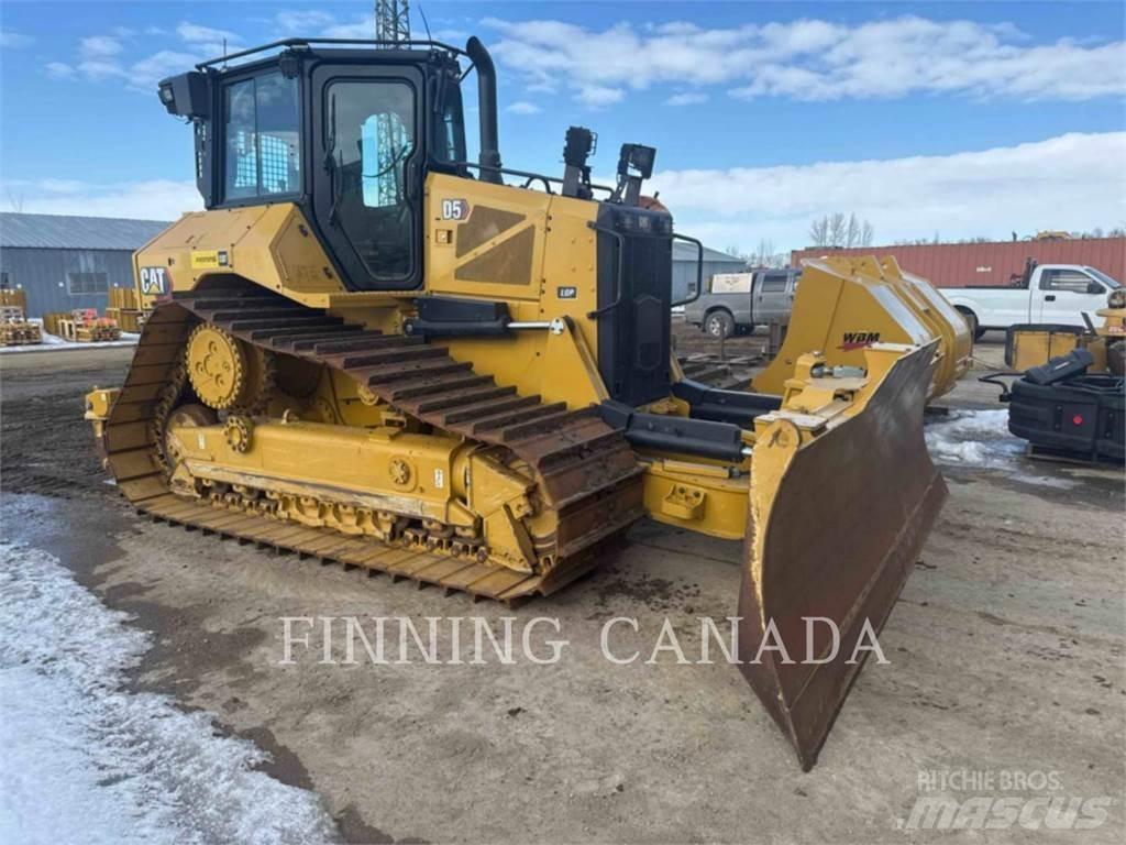 CAT D5-17 Bouteurs sur chenilles