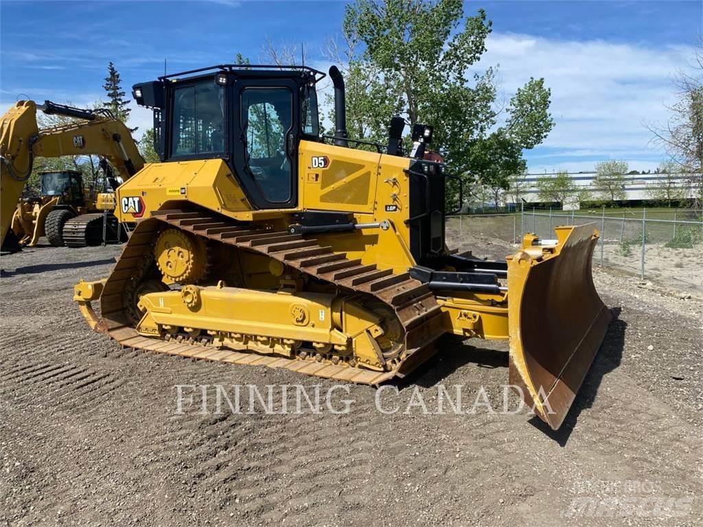 CAT D5-17 Bouteurs sur chenilles