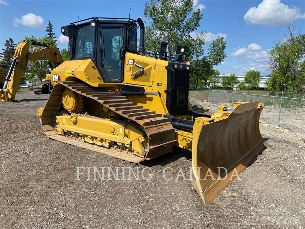 CAT D5-17 Bouteurs sur chenilles