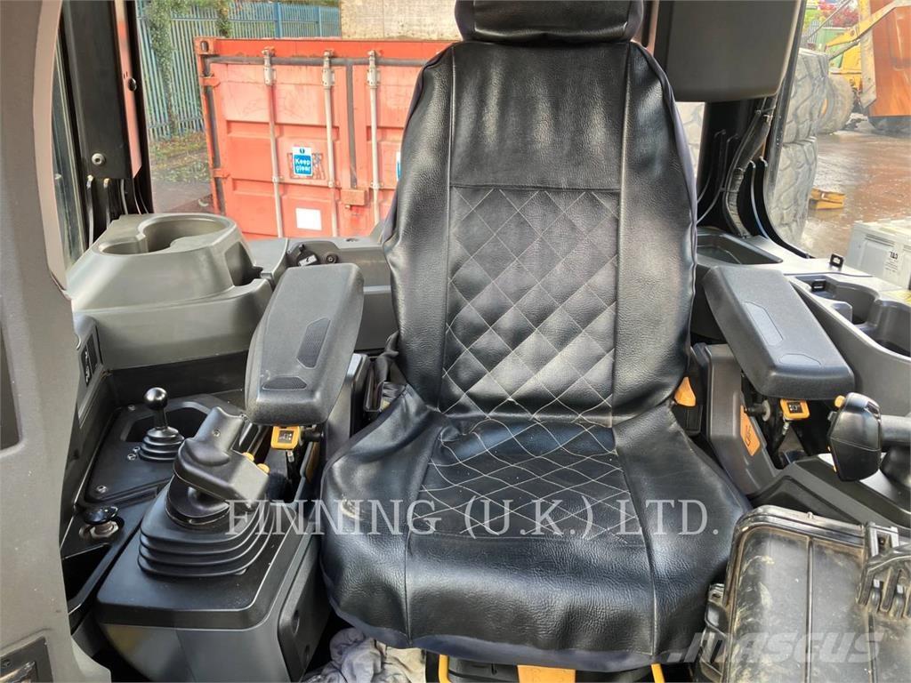 CAT D5-17 LGP Bouteurs sur chenilles