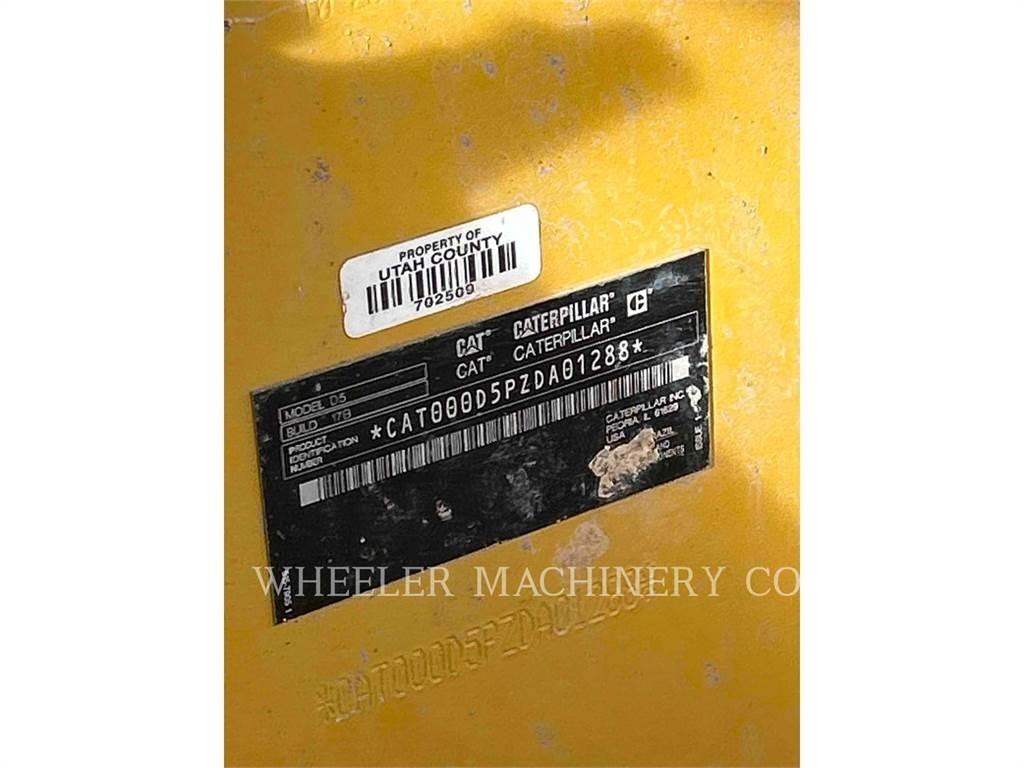 CAT D5-17 XL Bouteurs sur chenilles